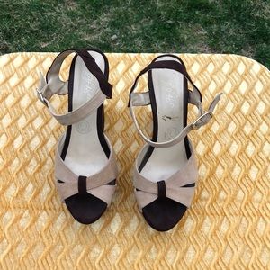 Party Woman Platforms Sz 6.5